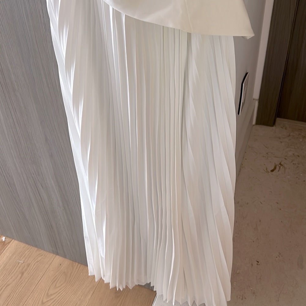 Commense Strapless Pleated Maxi Dress in White - Picture 5 of 11